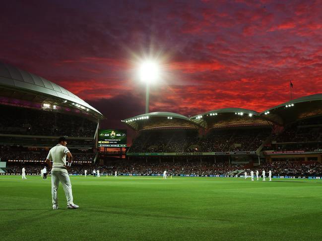Exclusive: Adelaide Oval will host the first Test of the Australian summer v Pakistan in 2027-28 while Australia is also set to return to Zimbabwe next year.

codesports.com.au/cricket/adelai… ⁦<a href="/codesportsau/">CODE Sports</a>⁩ ⁦<a href="/codecricketau/">CODE Cricket</a>⁩