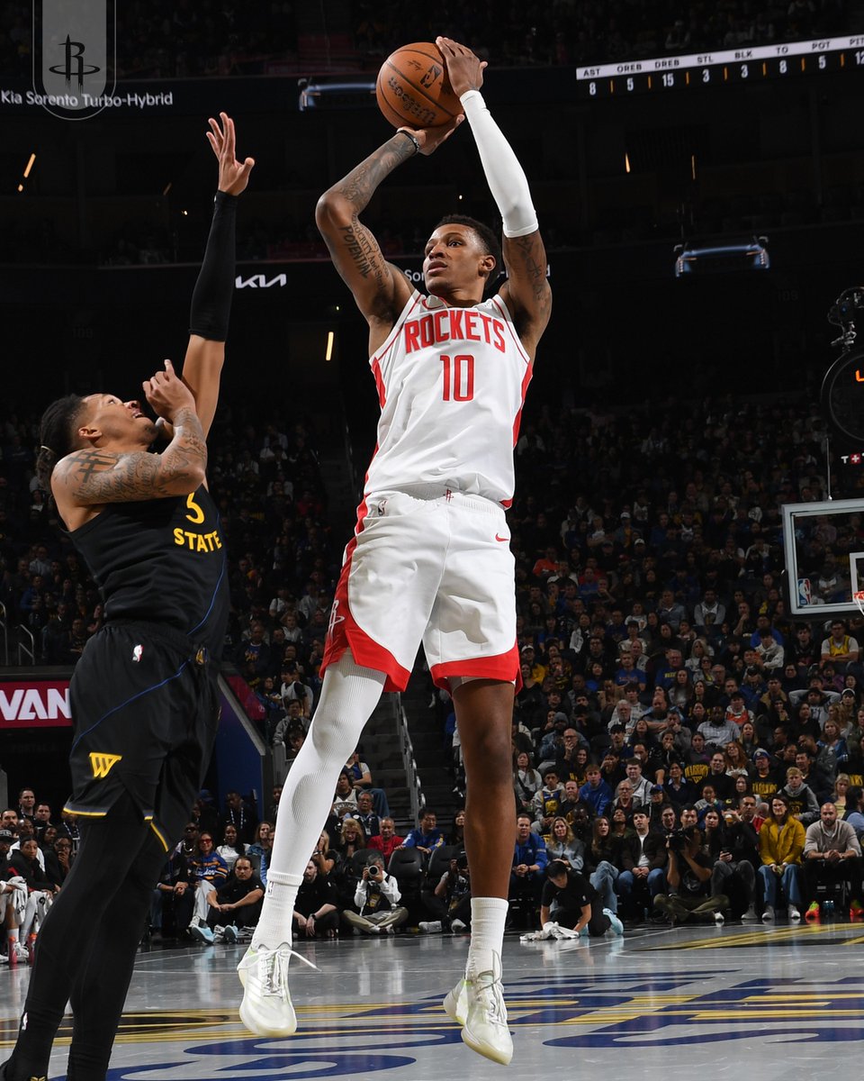 1Q left to play
Rockets: 74
Warriors: 76