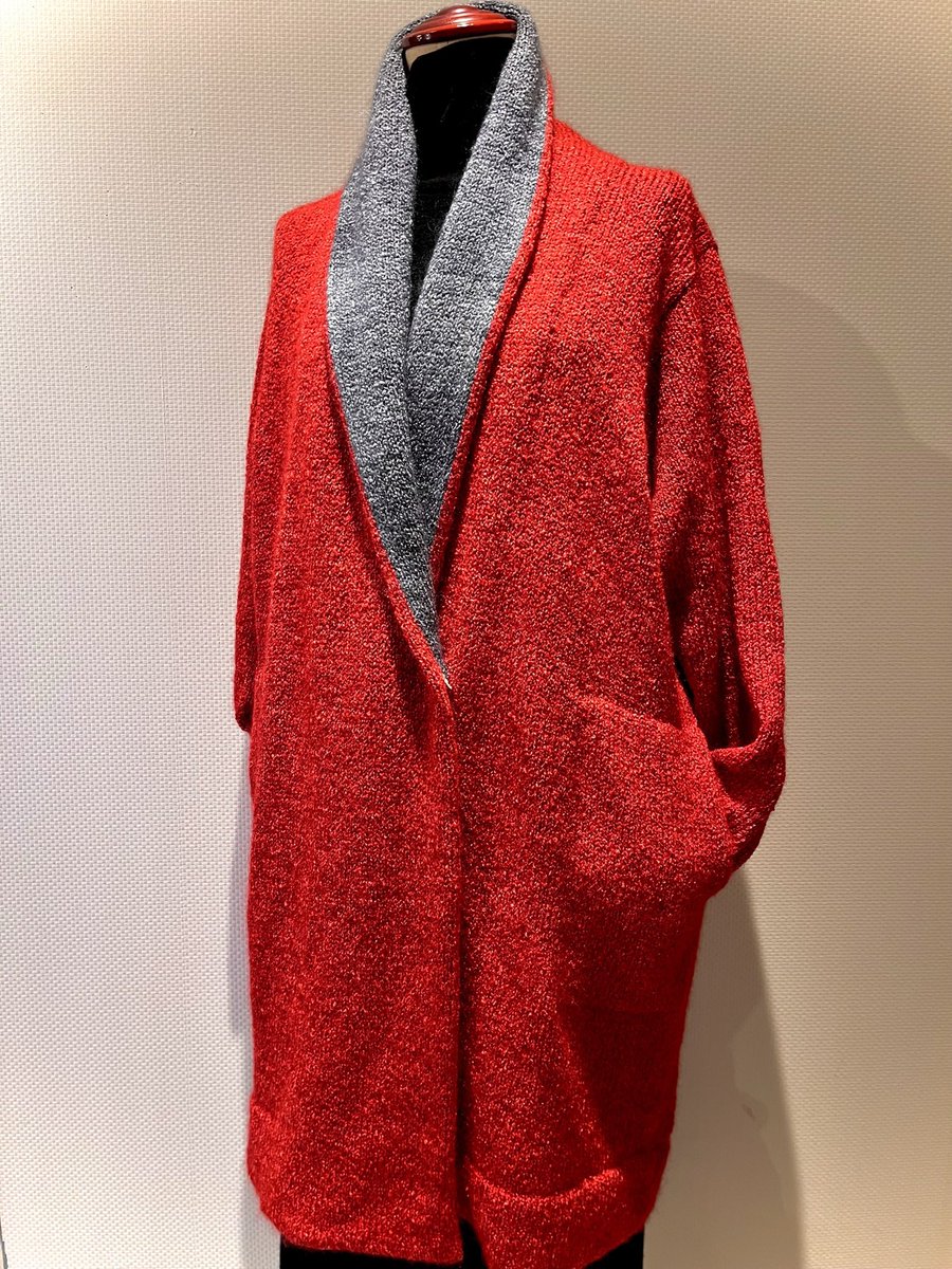 アブサラとし子（中野とし子）編み物で幸せになる！ (@amiami_3