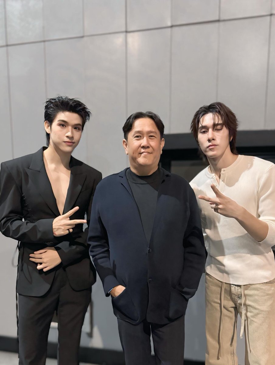 forskynani_'s tweet image. indragsutedja IG
🔗 instagram.com/p/DRi9HD-ES2N/

With Sky - Nani

IMINA SKYNANI MAGIC TIME

#GMMTV2026
#สกายนานิ #SkyNani
#skywongravee #hirunkit_