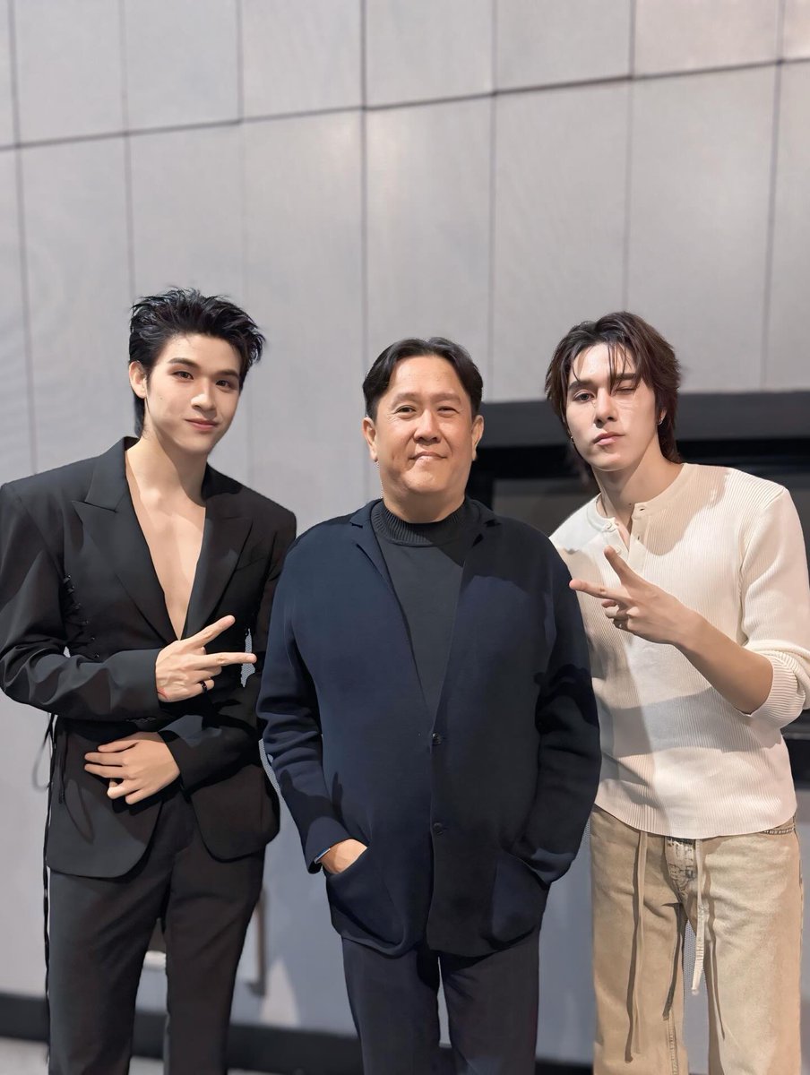 forskynani_'s tweet image. indragsutedja IG
🔗 instagram.com/p/DRi9HD-ES2N/

With Sky - Nani

IMINA SKYNANI MAGIC TIME

#GMMTV2026
#สกายนานิ #SkyNani
#skywongravee #hirunkit_