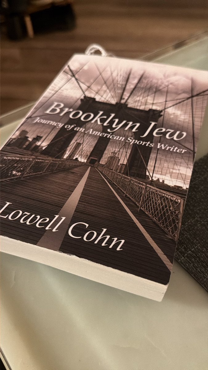 dubphotek's tweet photo. @LowellCohn Enjoying your book! https://t.co/8Zvor3nT0J