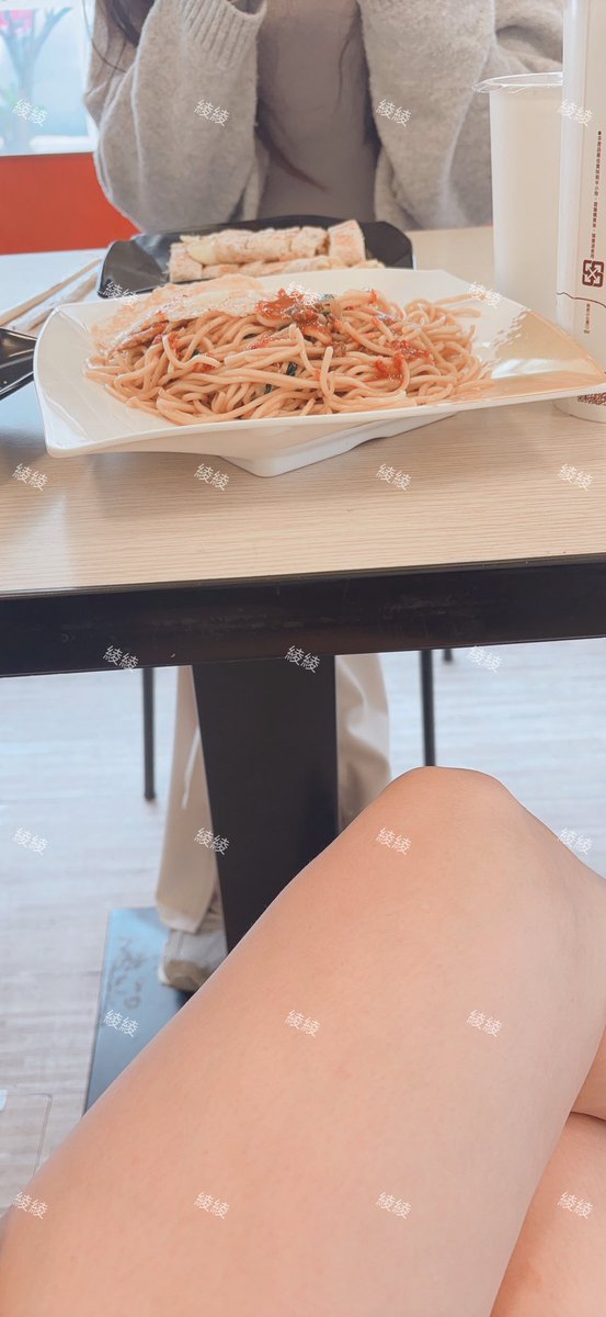 跟閨蜜的早午餐 
一見面就聊不停
開心開心