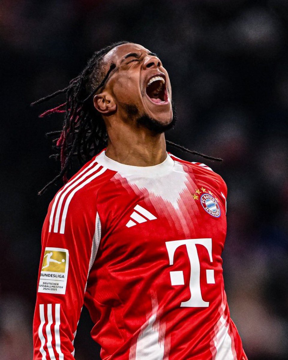 GossipCurator's tweet image. Arsenal versus Bayern: who stole the show for you between Olise and Martinelli?
#ARSBAY
#FridayVibes
Liverpool Thanksgiving  Declan Rice Martinelli  Neuer Mbappe Skelly