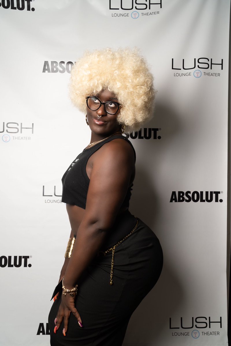 theteaisthiccc's tweet image. Some of my happiest moments this year 🤭💋