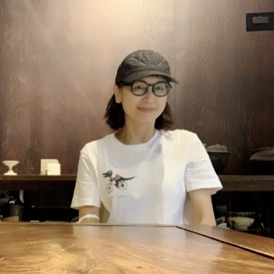 #NewProfilePic (新個人資料照片)