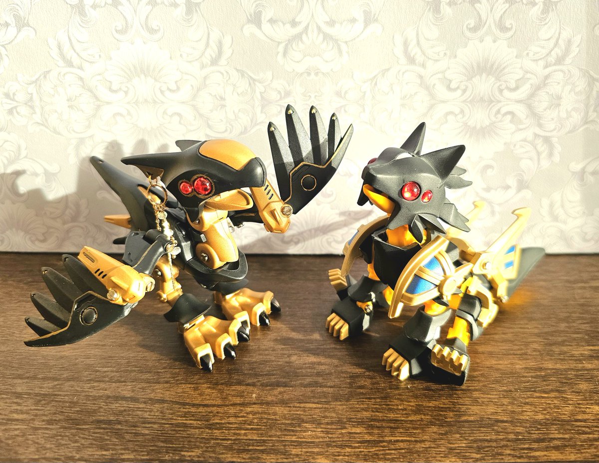 アニマネッツオオカミ型来ました!! 難しくてちょっと首がガクガクに