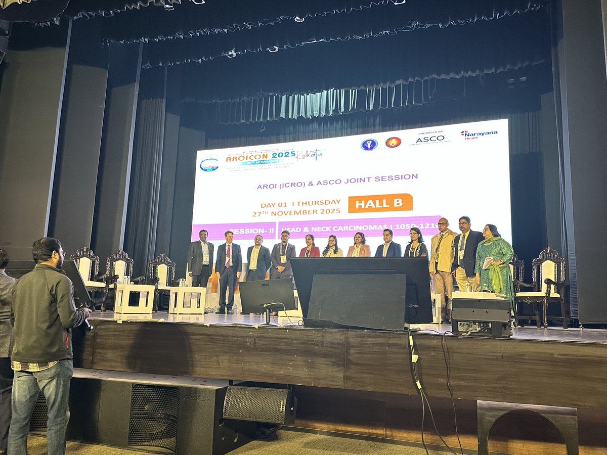 First time attending #AROI meeting in 🇮🇳
Super impressive how big the #RadiationOncology community is with ~5000 members! 

Thanks to <a href="/ASCO/">ASCO</a> for the invitation to this collaboration to grow collabs in the region! 

<a href="/indranilsays/">Indranil Mallick</a>