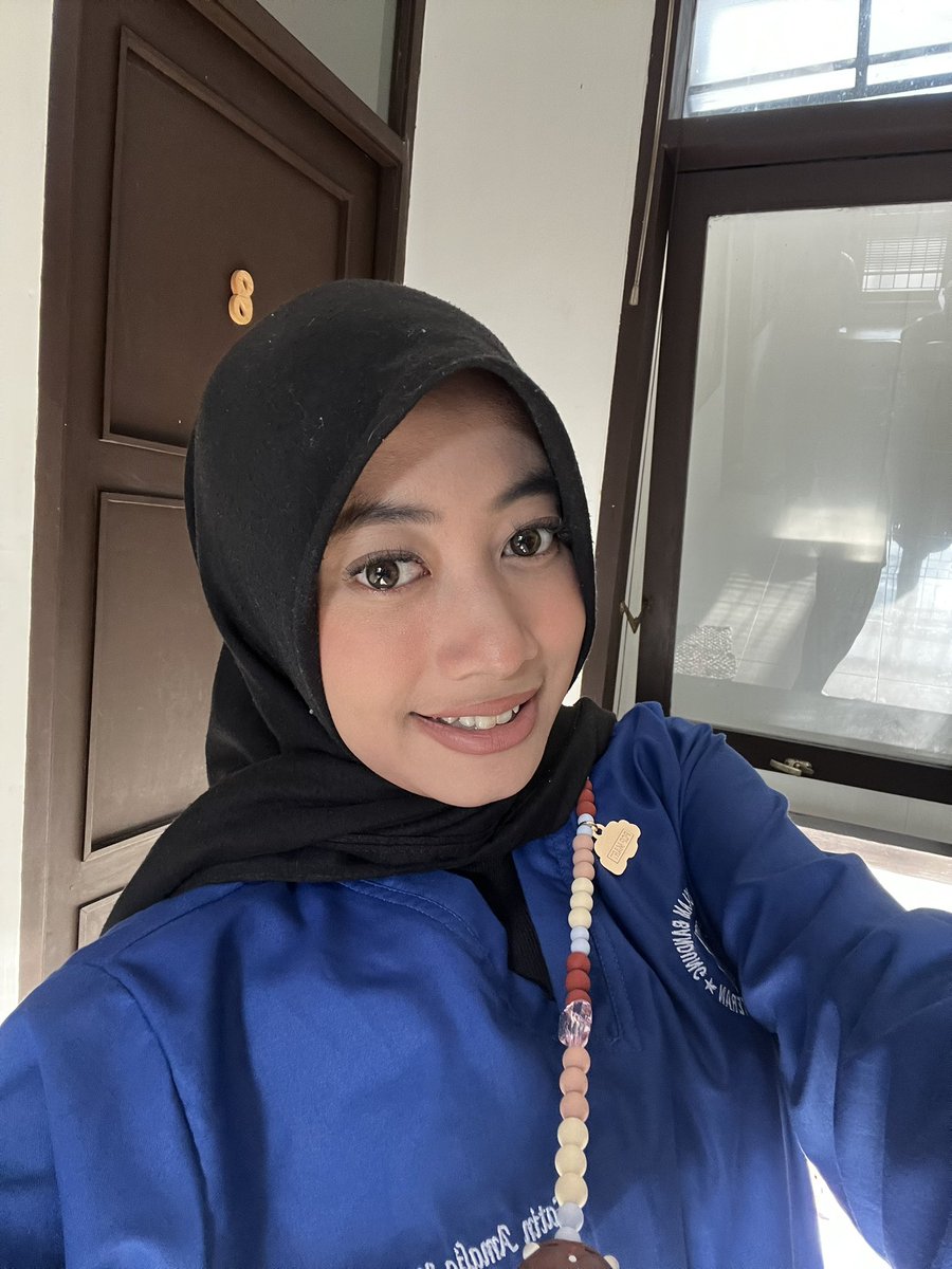 studywithblew's tweet image. otw puskesmas ya sayang