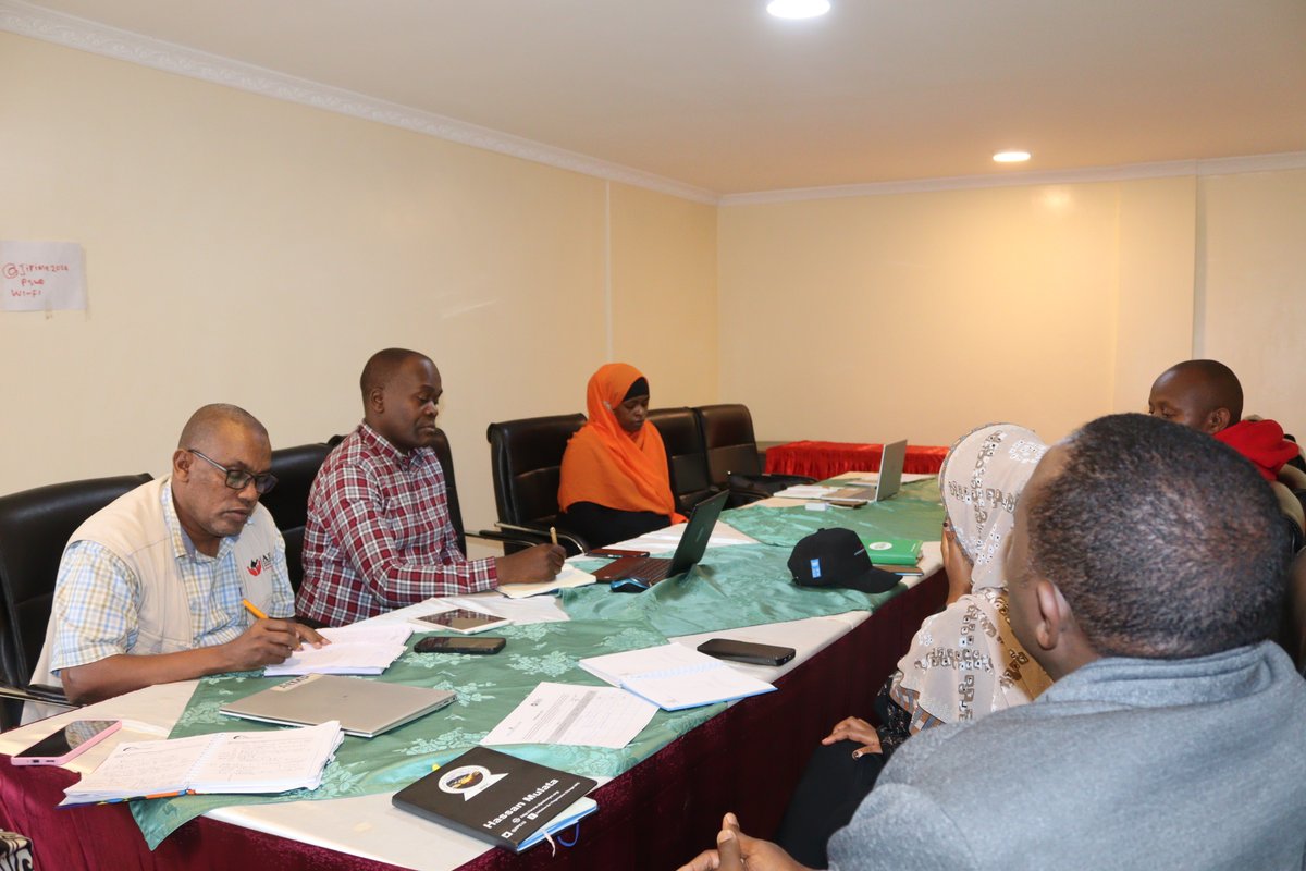 ProjectSHARP's tweet image. The SHARP Kenya secretariat held a productive engagement with CSOs in Marsabit county to take stock of the status of #ASRH in the county and  align the joint implementation plans while identify priority areas for need-based capacity strengthening. 
#HealthyAdolescents #SHARP4ASRH