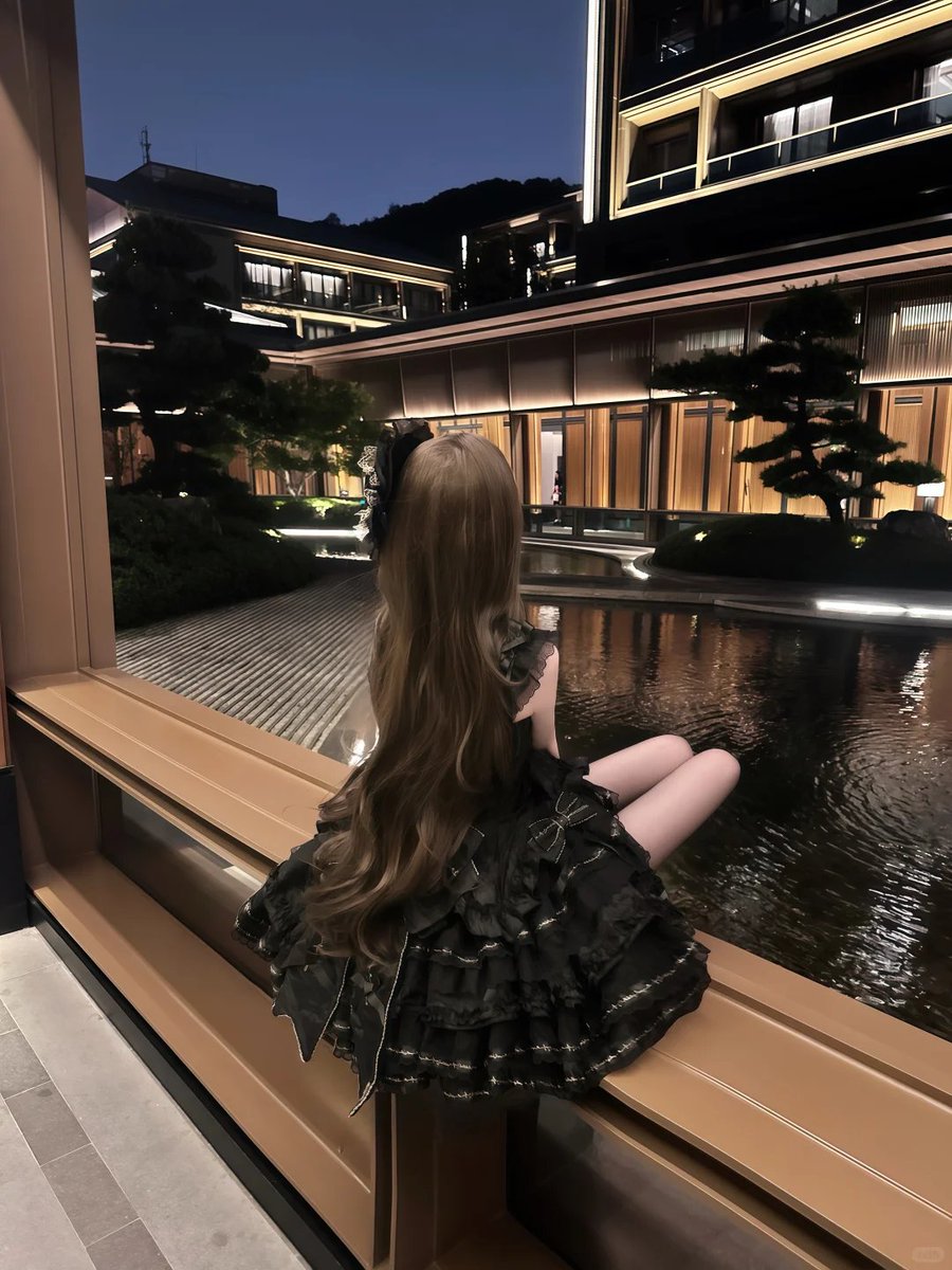 chris3896047's tweet photo. 如果哭能解决一切 那我要把世界淹没 #萝莉 https://t.co/d1UvER85UT