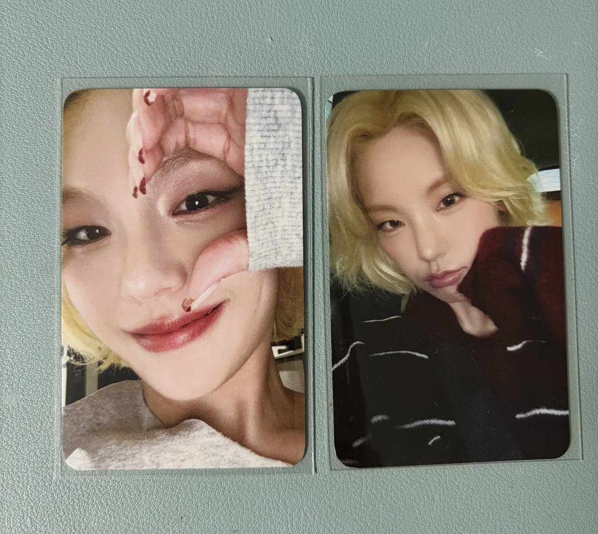 있지 포카 양도

배송비 별도⭕️
SET 18.0
Dm or kkt
open.kakao.com/o/sAgQ3rMd

WTS ITZY PC 예지 리아 류진 채령 유나 yeji lia ryujin chaeryeong yuna 공방 특전 공식 미공포 영통 대면 골드 팝업 sell 시그 가요대제전 연말  터널비전 tunnel vision