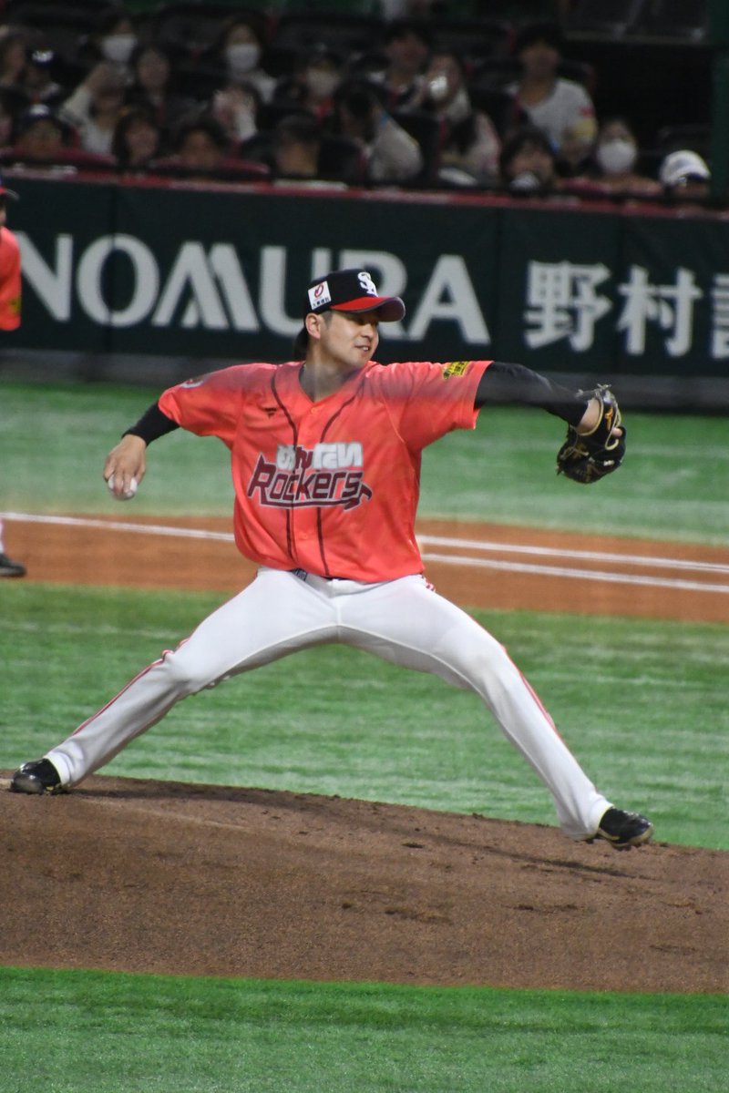 ピッチャー川瀬くん😂 #sbhawks #川瀬晃