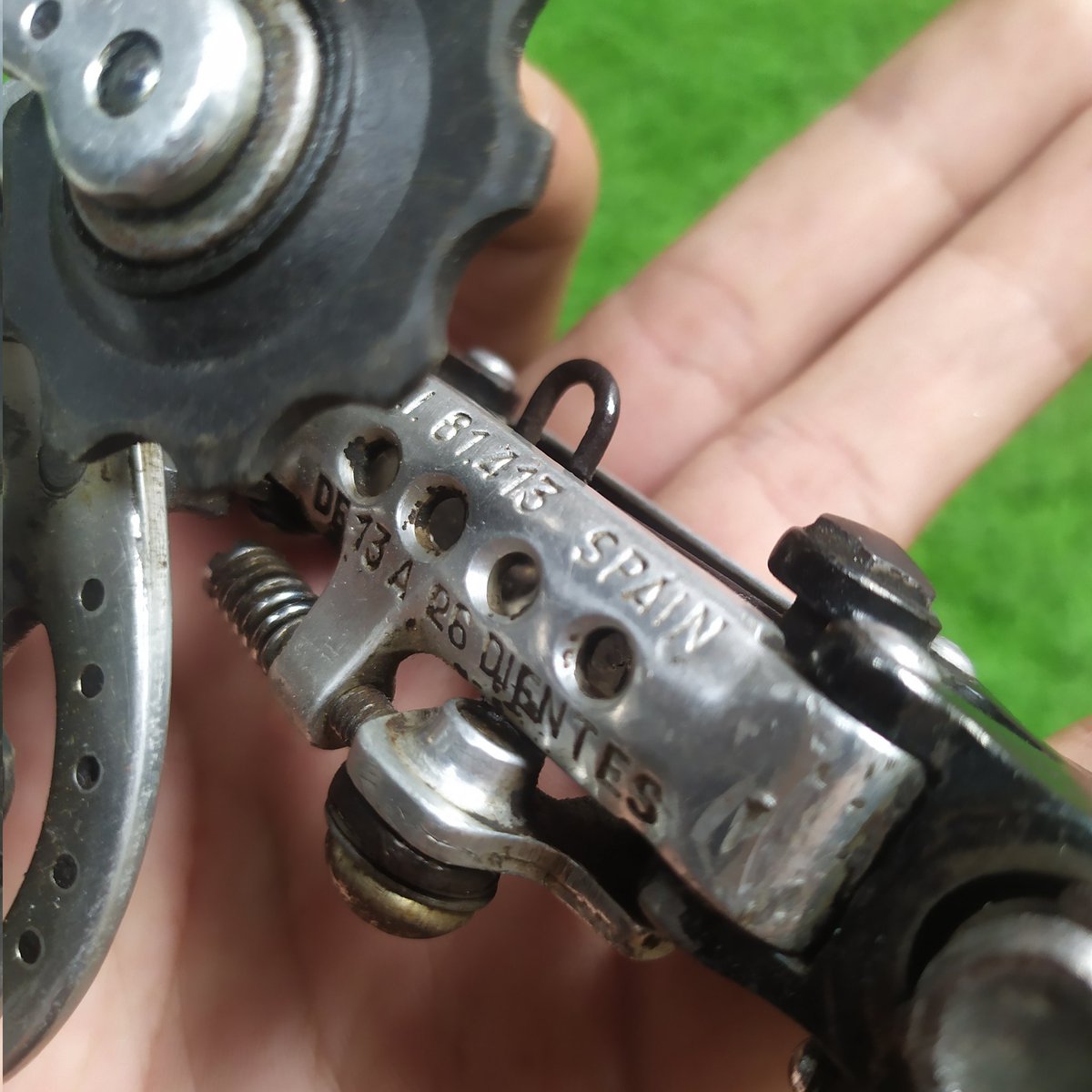 Hy_Drian's tweet image. RD `ZEUS 8Speed (Alloytitanium)
Made In Spanyol 
Sangat Langka di indo kyak nya , Kali aja ada yg butuh , dari pada ga saya pake . 

800 K 

081331496048
#Fnfjb