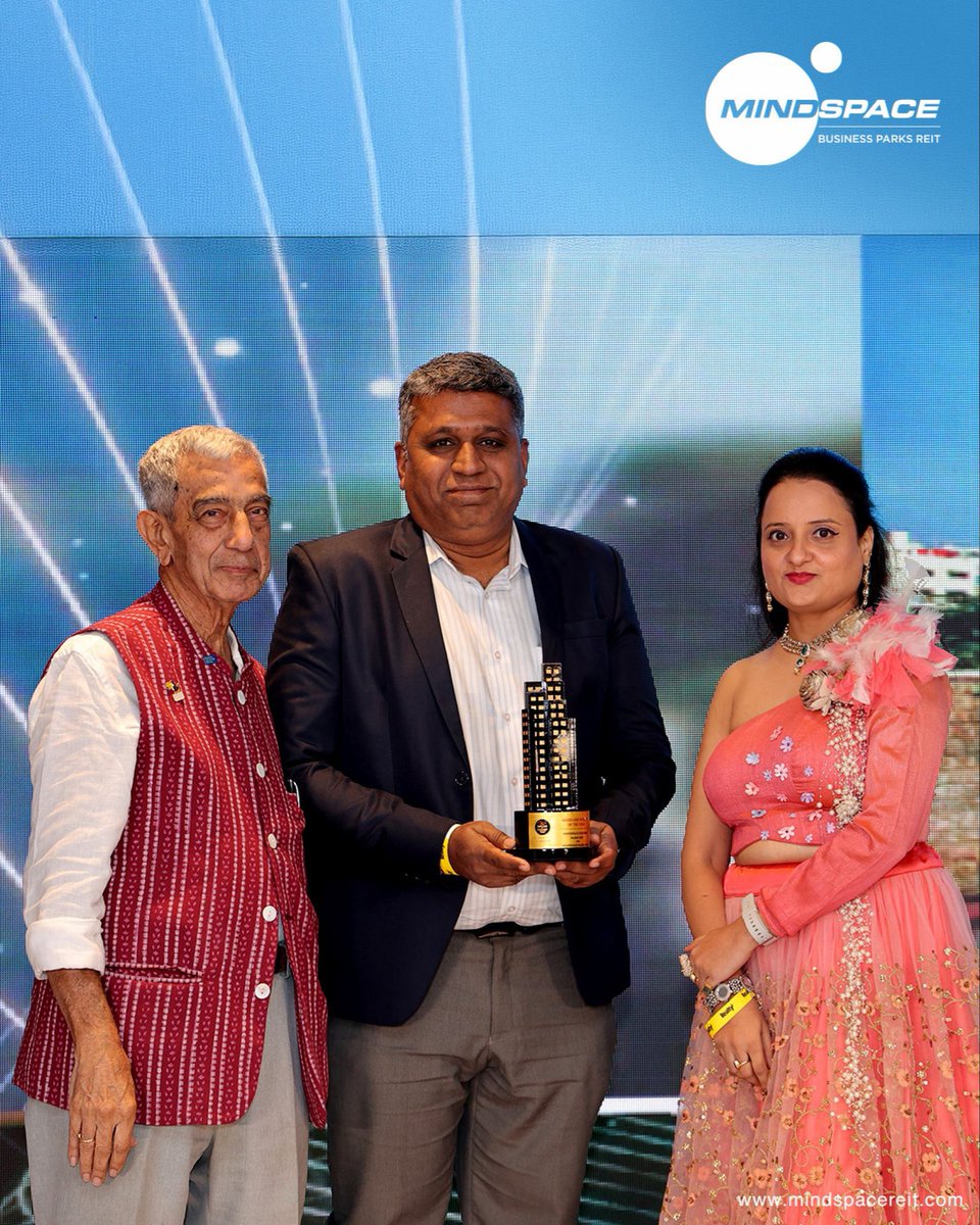 mindspace_parks's tweet image. Mindspace Madhapur has been recognised as the ‘Mixed-Use Project of the Year’ at the 17th Realty+ Awards 2025 South.

A dynamic campus where offices, hospitality, retail and leisure come together to create a truly integrated ecosystem.

#MindspaceBusinessParks #Award #Madhapur