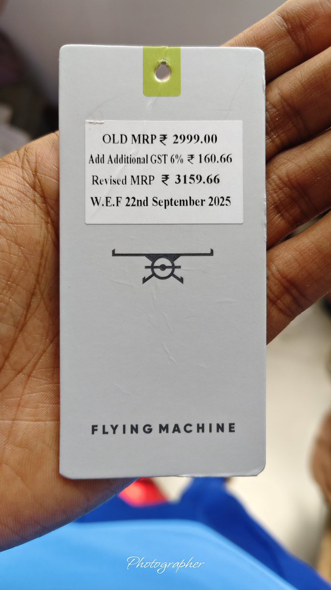 AnkitCh39101911's tweet image. क्या कोई इसका लॉजिक समझाएगा? इसी का उत्सव मना रहे थे हमलोग। @FlyingMachine80 @FinMinIndia @InGSTPortal @GST_Council  #gstreforms #GSTCouncil #FinanceMinister #gst