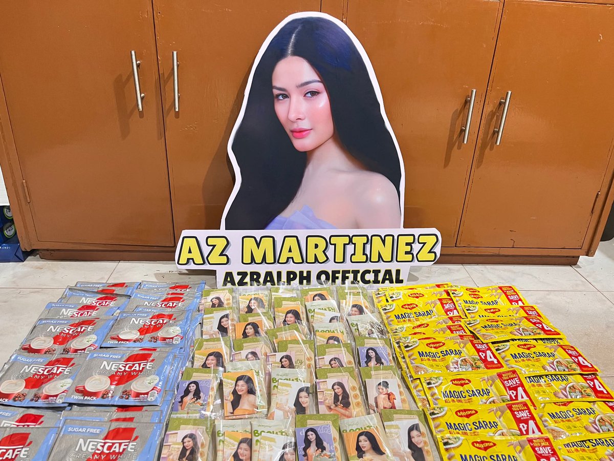 heyitsjgirly's tweet image. Clutched our welcoming for Ralph last month, and now clutching everything for our girlypop! 💛💜

Kay galing ng mga clutchers na Razzles, all out support and got a lot of love to give (kinapos lng sa time). Will travel via sea later, goodluck to us 😂