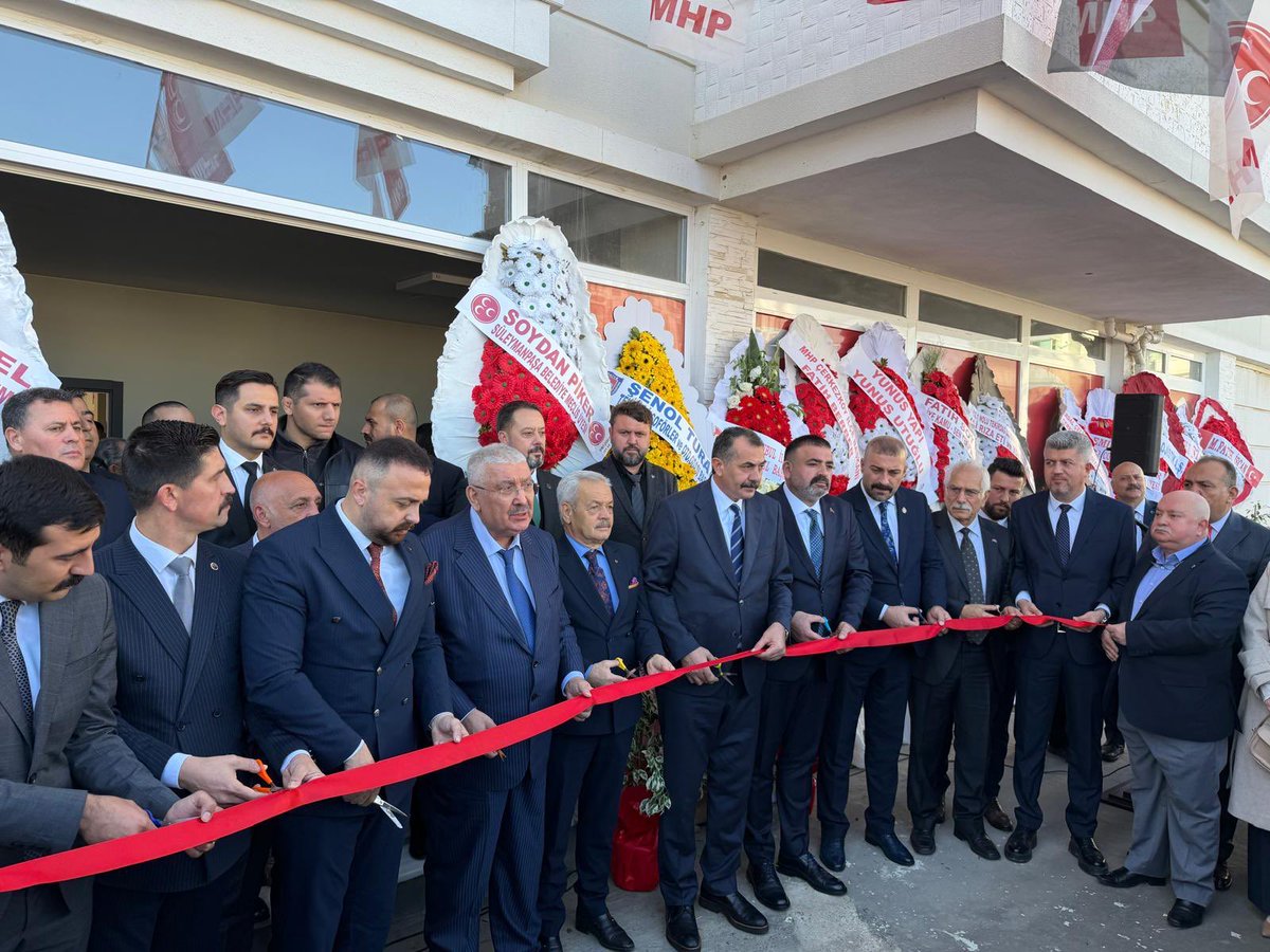 Teşkilat İşlerinden Sorumlu Genel Başkan Yardımcımız Sn. Prof. Dr. <a href="/E_SemihYalcin/">E. Semih Yalçın</a>’ın teşrifleriyle gerçekleşen MHP Tekirdağ İl Başkanlığının yeni il hizmet binasının açılış törenine İl Başkanımız Sn. <a href="/sertel_selim/">Sertel Selim</a>, MYK Üyelerimiz ve dava arkadaşlarımız katılım sağladılar.