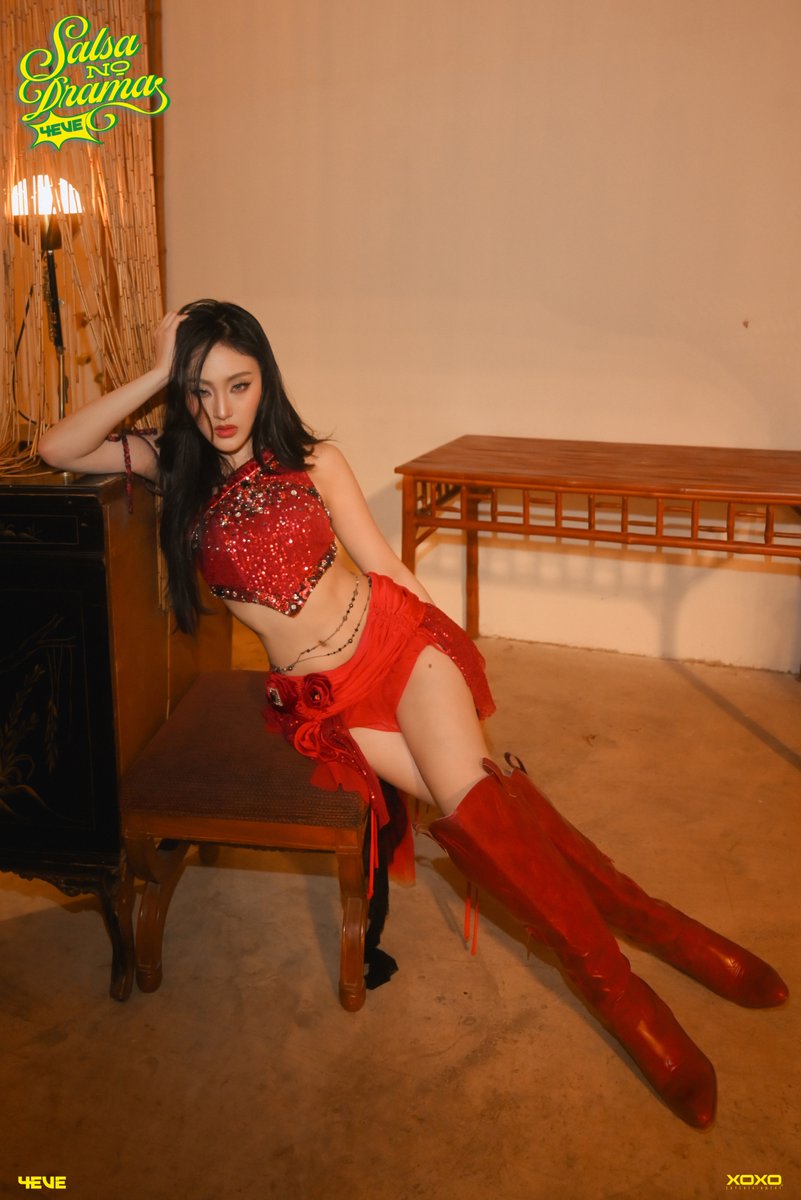 [ Photo ] Behind The Scenes 💃🏻🔥
4EVE - Salsa No Drama

𝓞𝓤𝓣 🌹 𝓝𝓞𝓦
youtu.be/JNnNvUoqsWk
YouTube : 4EVE

#4EVESalsaNoDrama
#Punch4EVE #4EVE 
#XOXOentertainment