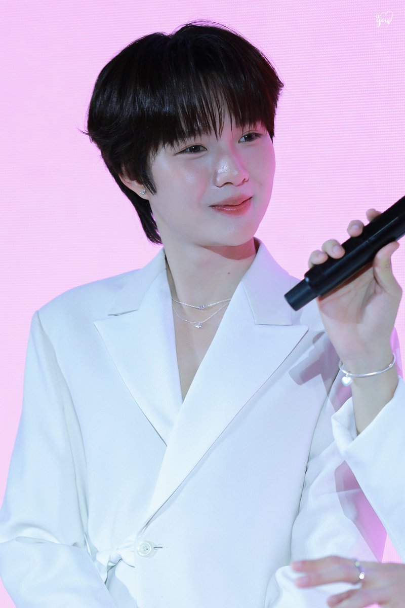 เก็บหูด้วยคับน้อง เขารู้หมดแล้วว่าเป็นแมว 😭