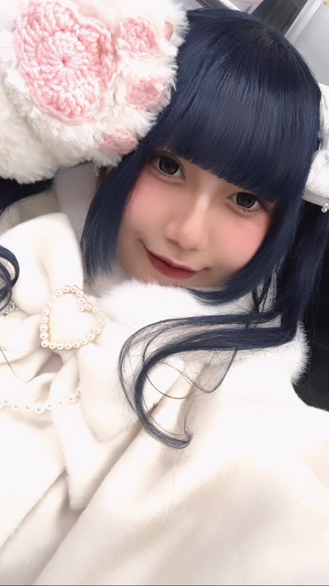 青くしたかったのに紺色になっちゃった ꪔ̤