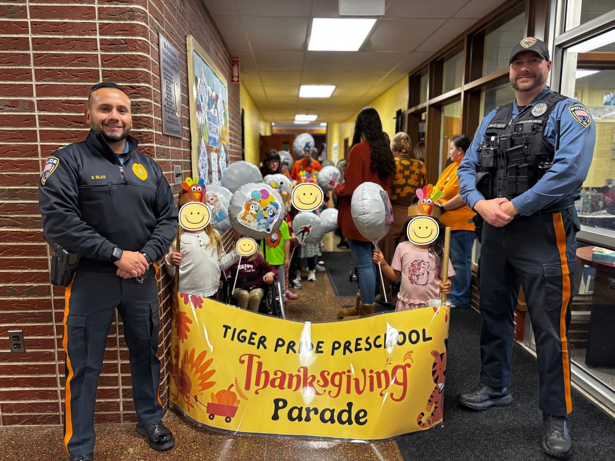 🦃 Lt. Blas and Ptl. Ochs were delighted to take part in Hatchery Hill School’s Annual Thanksgiving Parade, celebrating community, gratitude, and the start of the holiday season with students and faculty! 🦃 <a href="/HHLittleTigers/">Hatchery Hill School</a>