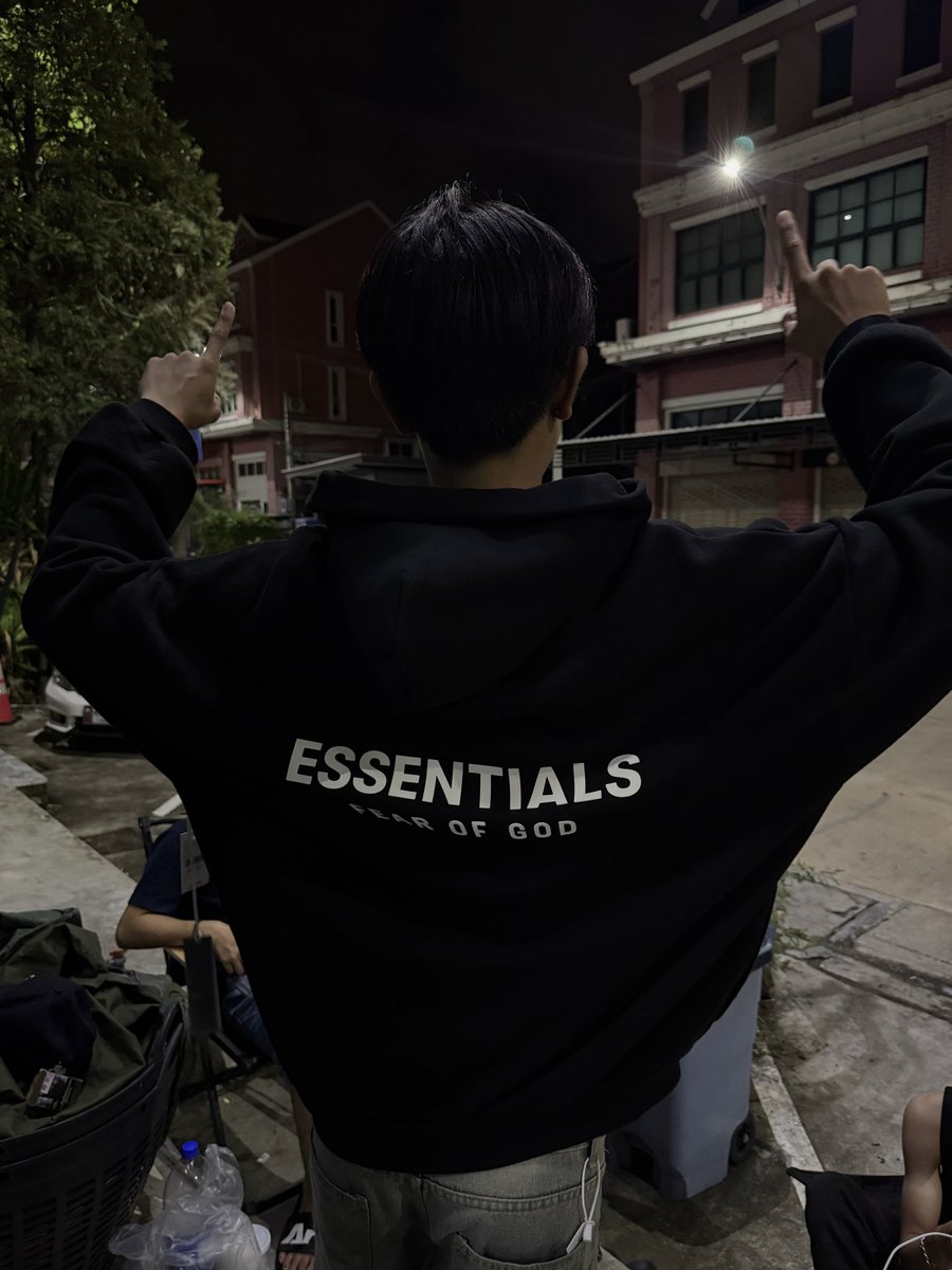 usedbychanom's tweet photo. มี hoodie fw24 black ไซส์ M หลุดจอง
3️⃣9️⃣0️⃣0️⃣ ฿ ค่ะ
> นัดรับ พระราม3 สยาม สาทร

#ส่งต่อessentials #ส่งต่อessential #ส่งต่อstussy https://t.co/HdJ9a2gbgG