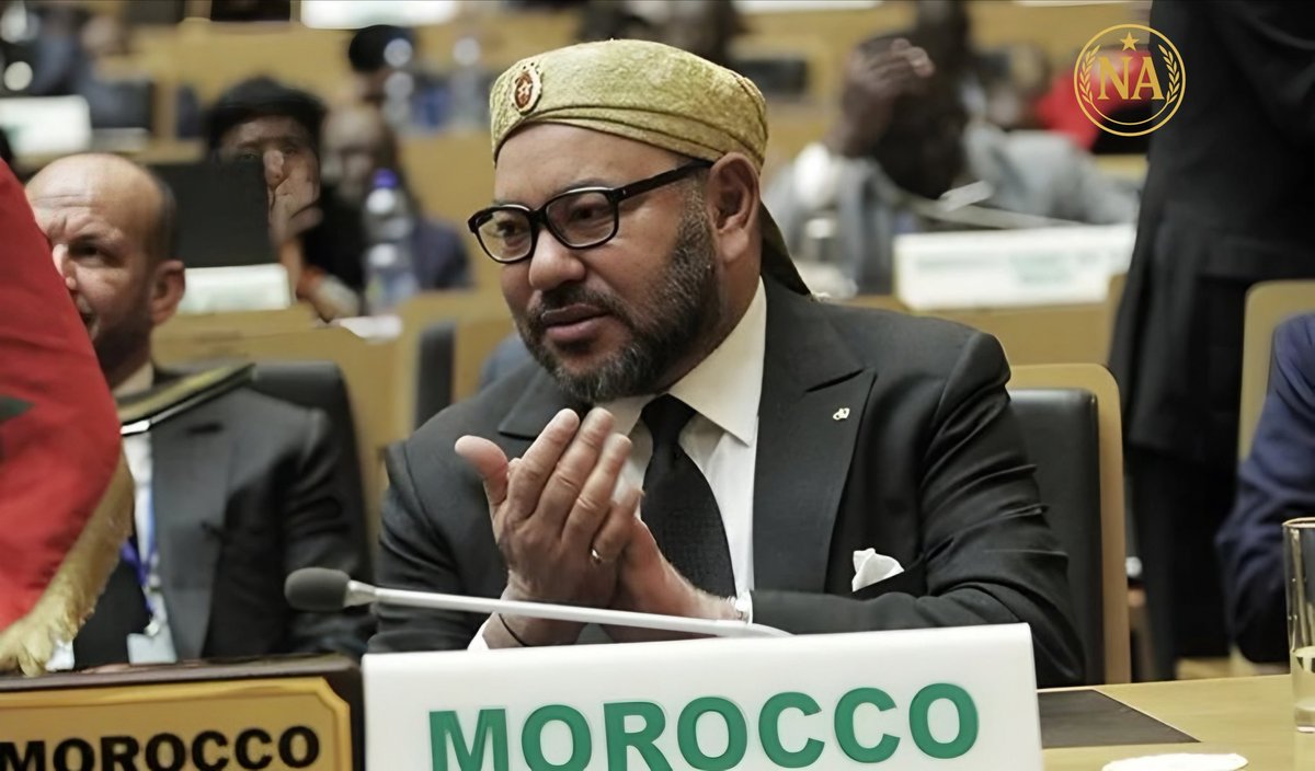 🔴🟢||▪︎ المغرب يكثف تحركاته الدبلوماسية داخل أروقة الاتحاد الإفريقي لسحب الاعتراف بالكيان الانفصالي

يكثّف المغرب جهوده داخل أروقة  الاتحاد الإفريقي من أجل مراجعة وسحب الاعتراف بما يسمى "الجمهورية الصحراوية "، مستندا إلى القرار الأممي الأخير الذي يعزز الطرح المغربي، وإلى