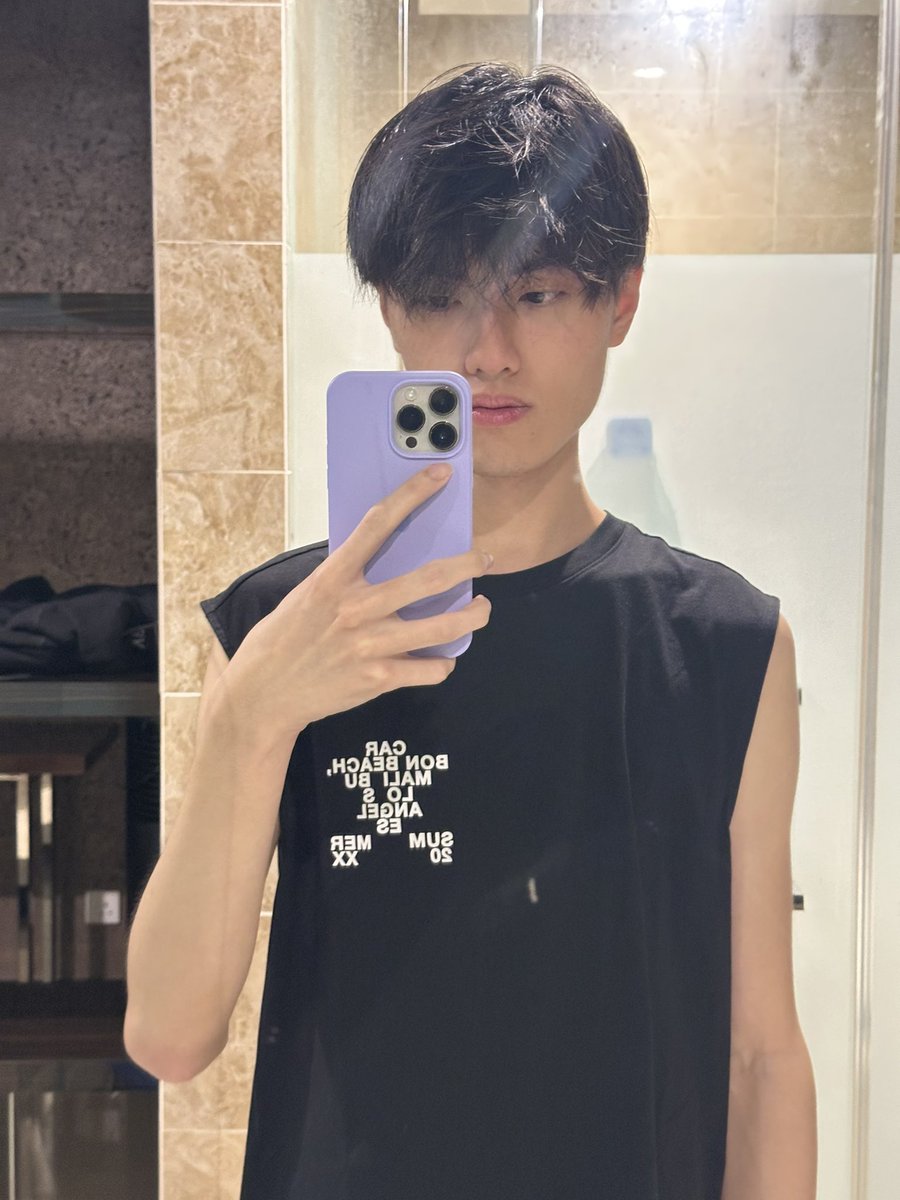 Coming to KL is both happy and sad idk if I will come back again soon