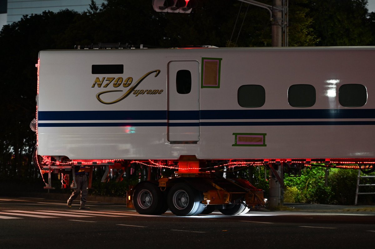 安田様御検討中の為、他の方はお断りさせて頂きます。新幹線「のぞみ」8両増結セット 安田様御検討中の為、他の方はお断りさせて頂きます。