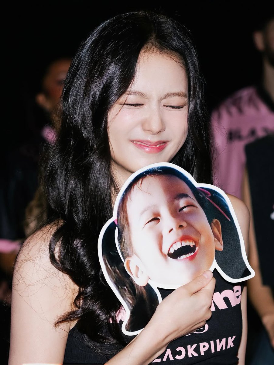 blckpinkpic's tweet image. BABY JISOO
