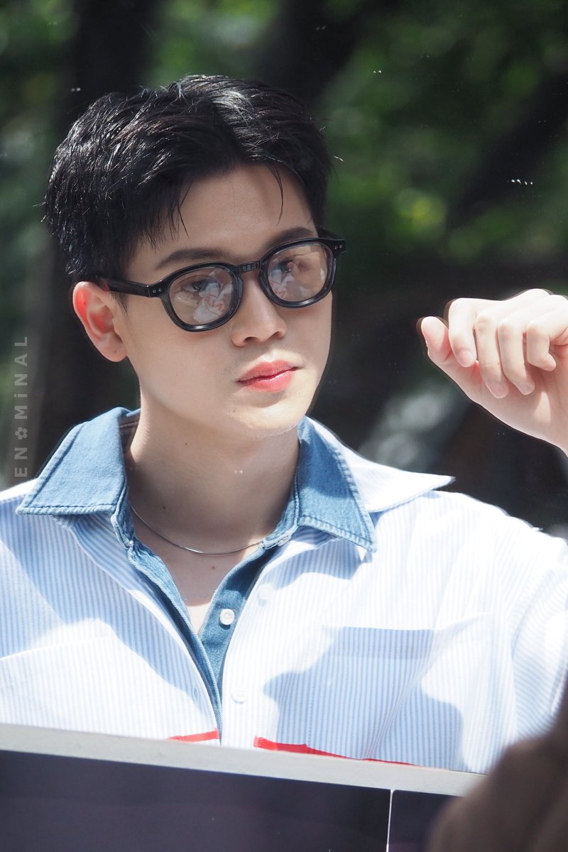 phenxmxnal's tweet image. 27.11.2025 
     ใครหล่อที่สุด … ก็คนในกระจกไง ❤️‍🔥
#ANFxYIN 
#ANF
#MidnightBakeryCollection
#ANWYLLxFREAK
ANF x YIN ANAN 
@yinyin_anw #yinyin_anw