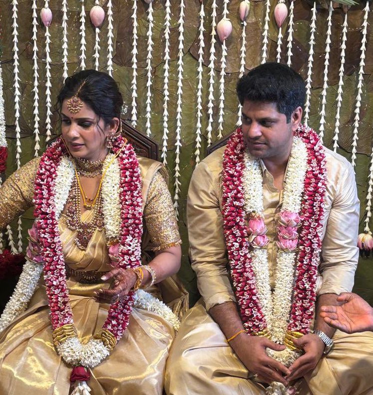 itzSekar's tweet image. Samyuktha Shan got married to Anirudh Srikanth this morning best wishes to the couple