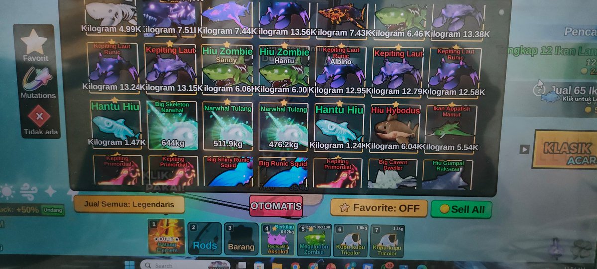 who0areuu's tweet photo. wts!! sc tumbal: thin shark,ghost narwal(bukan yg big), ghost shark, blob shark, mega frost (medium)

sama wts worm fish 15k yang 111kg https://t.co/zYnyicxQKk