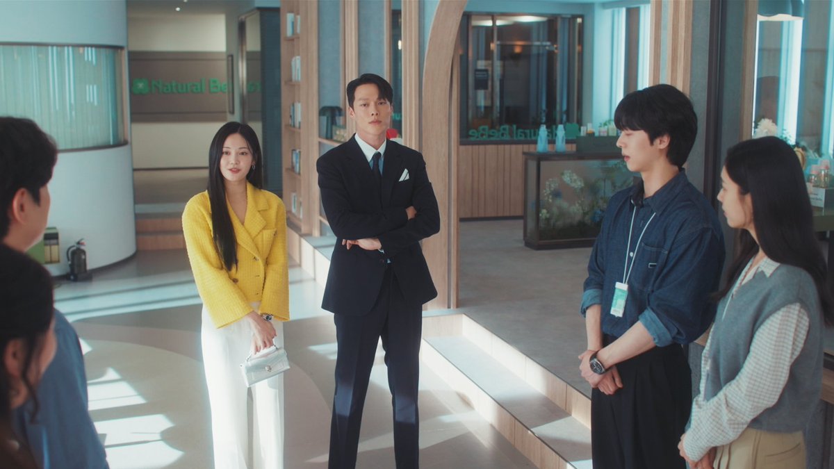 Netflix_PH's tweet image. they can’t hide their jealousy 🤣

#DynamiteKiss #DynamiteKissEp5