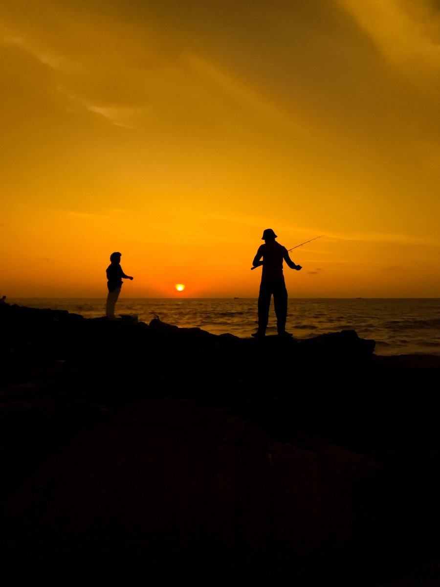 ramdasspai's tweet image. Less noise. More clarity. The design and the shots follow the same philosophy.

Let me know your thoughts down in the comments.

The last image is shot with the dedicated macro camera.
#withNothing @AkisEvangelidis @getpeid