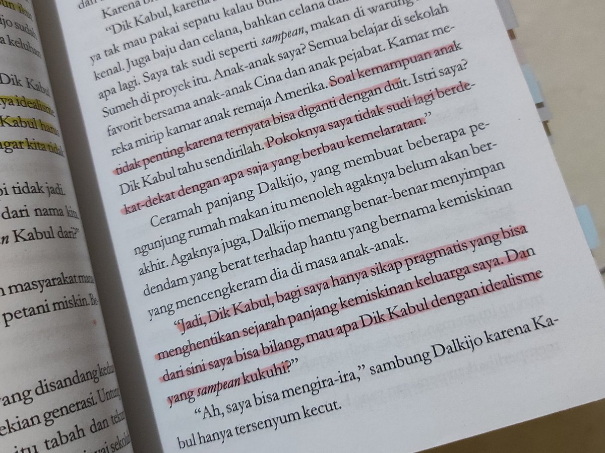 Ariiifds_'s tweet image. — Ulasan Buku —
Judul Buku: Orang Orang Proyek | Penulis: Ahmad Tohari | Penerbit: Mahatari | Cetakan Pertama 2004 | 227 hlm | 🌟 5,0/5,0 

#ulasan #buku #novel #ulasanbuku #booktwt #sirkusbacaan