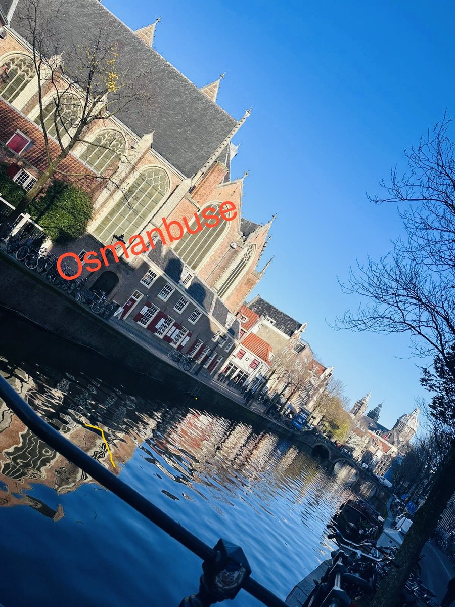 osmanbuse1's tweet photo. Günaydinlar 2 gün Amsterdam 2 gün Almanya’da olucaz kimler var burlarda 😘 https://t.co/maXthqIWnX