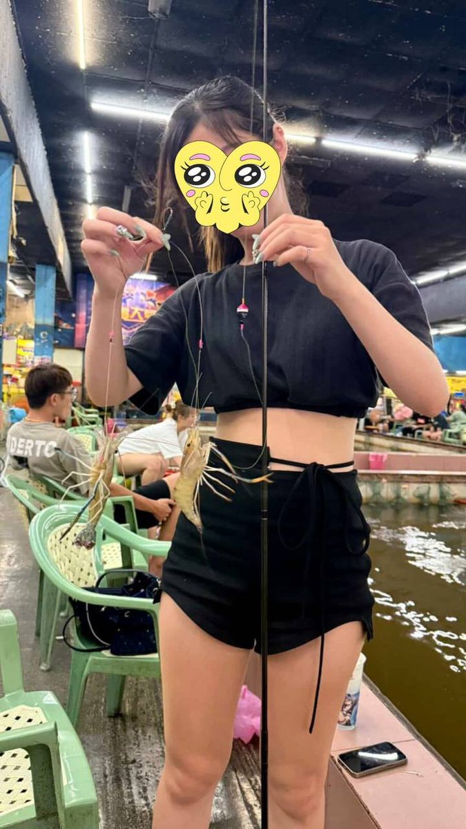 RusticBaby_'s tweet image. 捕まえたのはエビではなく、小さな達成感だった😄