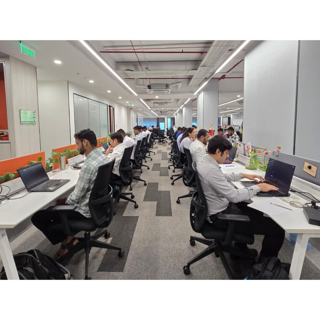 joshsoftware's tweet image. It’s always exciting to be the first step in careers, shaping them along the way - and nothing reflects that better than our recent offline internship drive at the Josh Software office. With passionate participants appearing for the drive, the energy, curiosity, and new wave of…