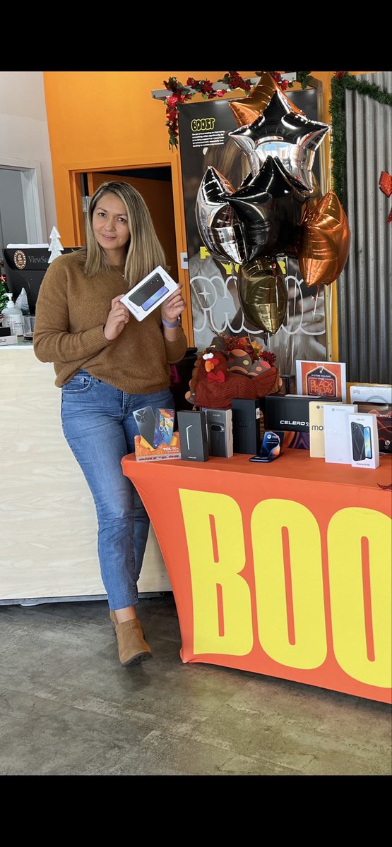 Boost_Neocom's tweet image. Ready for our Black Friday event ~ Friday all phones on a huge sale only back Friday