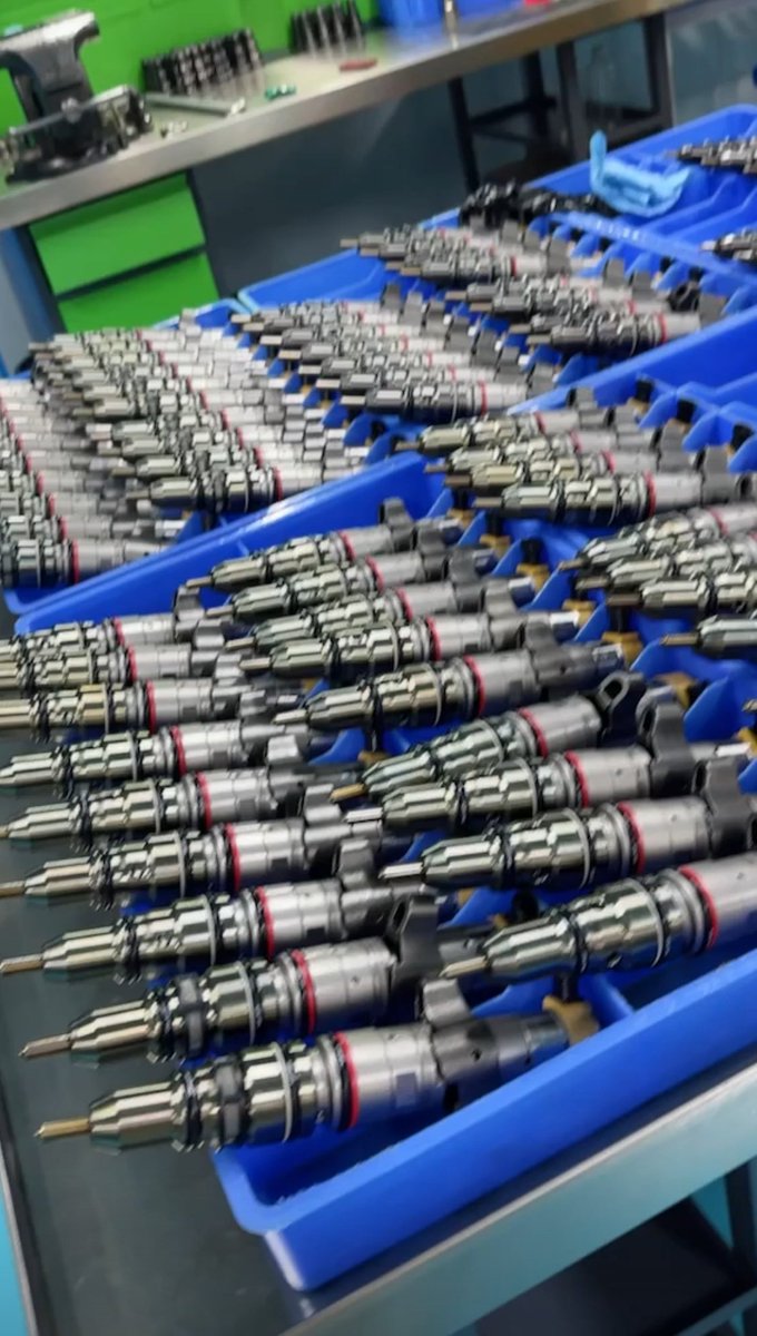 Enginepartser's tweet image. We produce all kinds of fuel injection nozzle diesel pump.