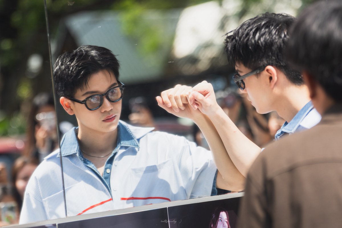 rollsanalog7's tweet image. 27.11.2025   กระจกวิเศษบอกข้าเถิดใครหล่อเริ่ดในปฐพี 

ANF x YIN ANAN
#ANFxYIN #ANF
#MidnightBakeryCollection
#ANWYLL x #freakth
#yinyin_anw ; @yinyin_anw