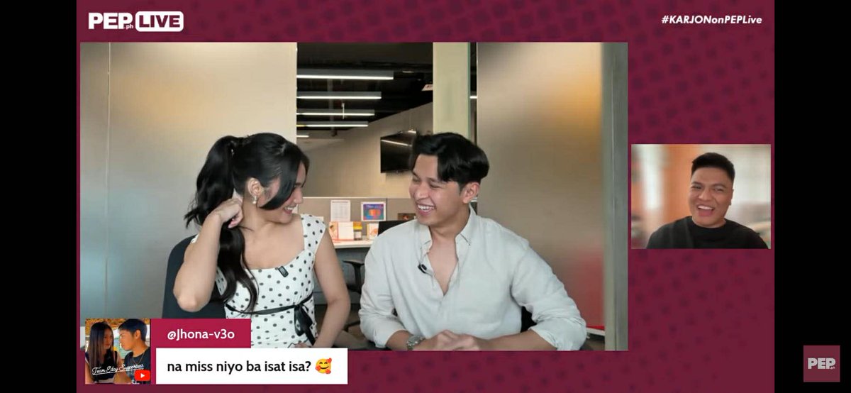 KarJonOfficial's tweet image. Hirap mag switch account hahaha! Umabot pa saglet sa live ng KarJon sa PEP! urgggh, grabe nakakamiss kayo in one framehuhuhu... 

#TheLastResort
#KarJon @AljonMendoza_ @MissKareee