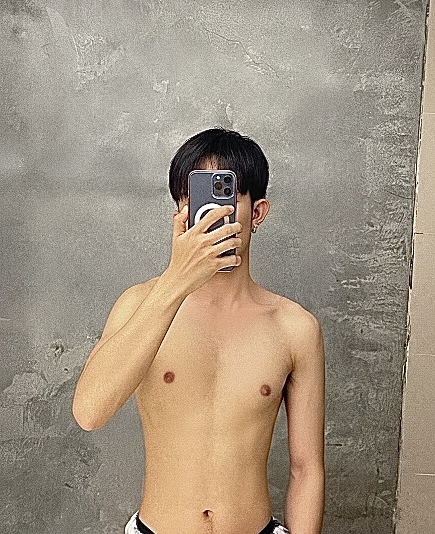 บาริสต้าหรรมน้อย☕️ tweet media