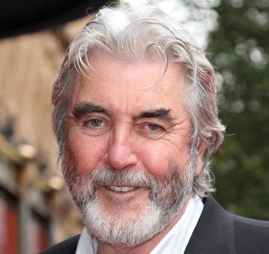 daveainsworth63's tweet photo. Happy birthday to the wonderful English actor John Alderton who was born on this day in 1940. #JohnAlderton #PleaseSir #UpstairsDownstairs #ThomasAndSarah #NoHonestly #WodehousePlayhouse #CalendarGirls #TheFennStreetGang #MyWifeNextDoor #FiremanSam #PeakPractice #ForeverGreen https://t.co/83euVLemKD