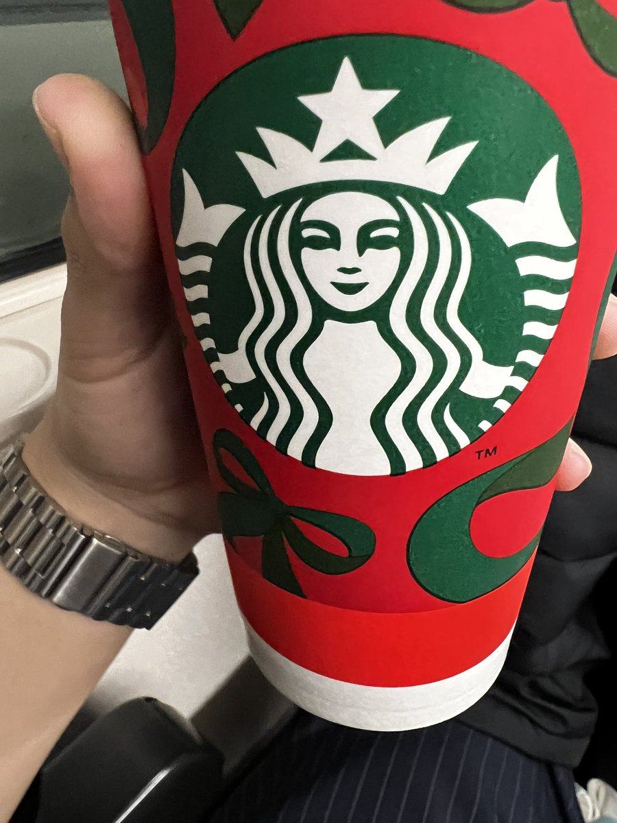 スタバチケットくれた人ありがとうございました
贅沢できました