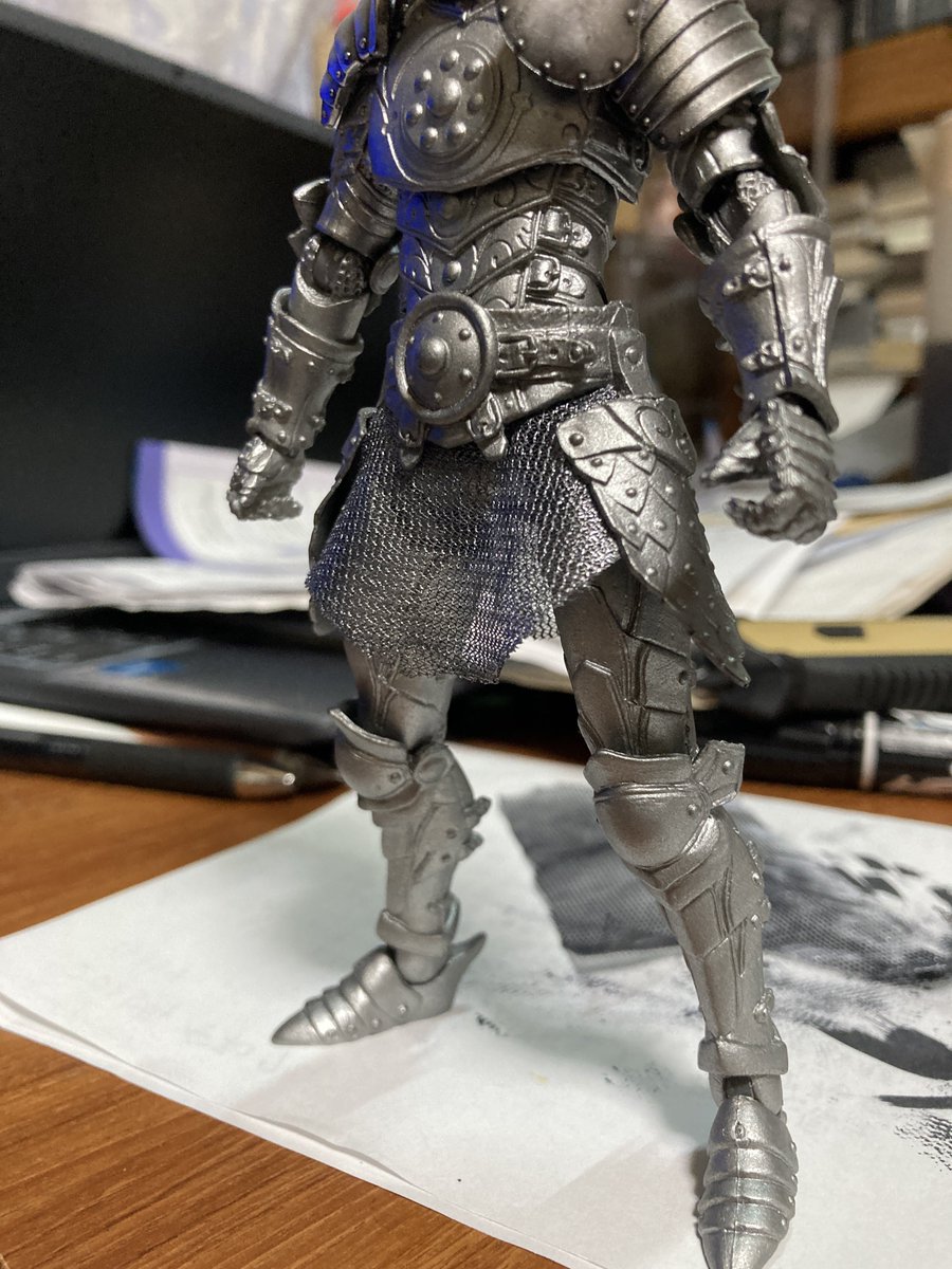 kinobori112's tweet image. フォロワーさんやらの情報でやってみたかった
洗濯ネットで鎖帷子再現
可動などは問題ない
長さに悩む
後ろはハーフパンツぐらいに決めたが
自分で作ると調整が延々終わらないやね