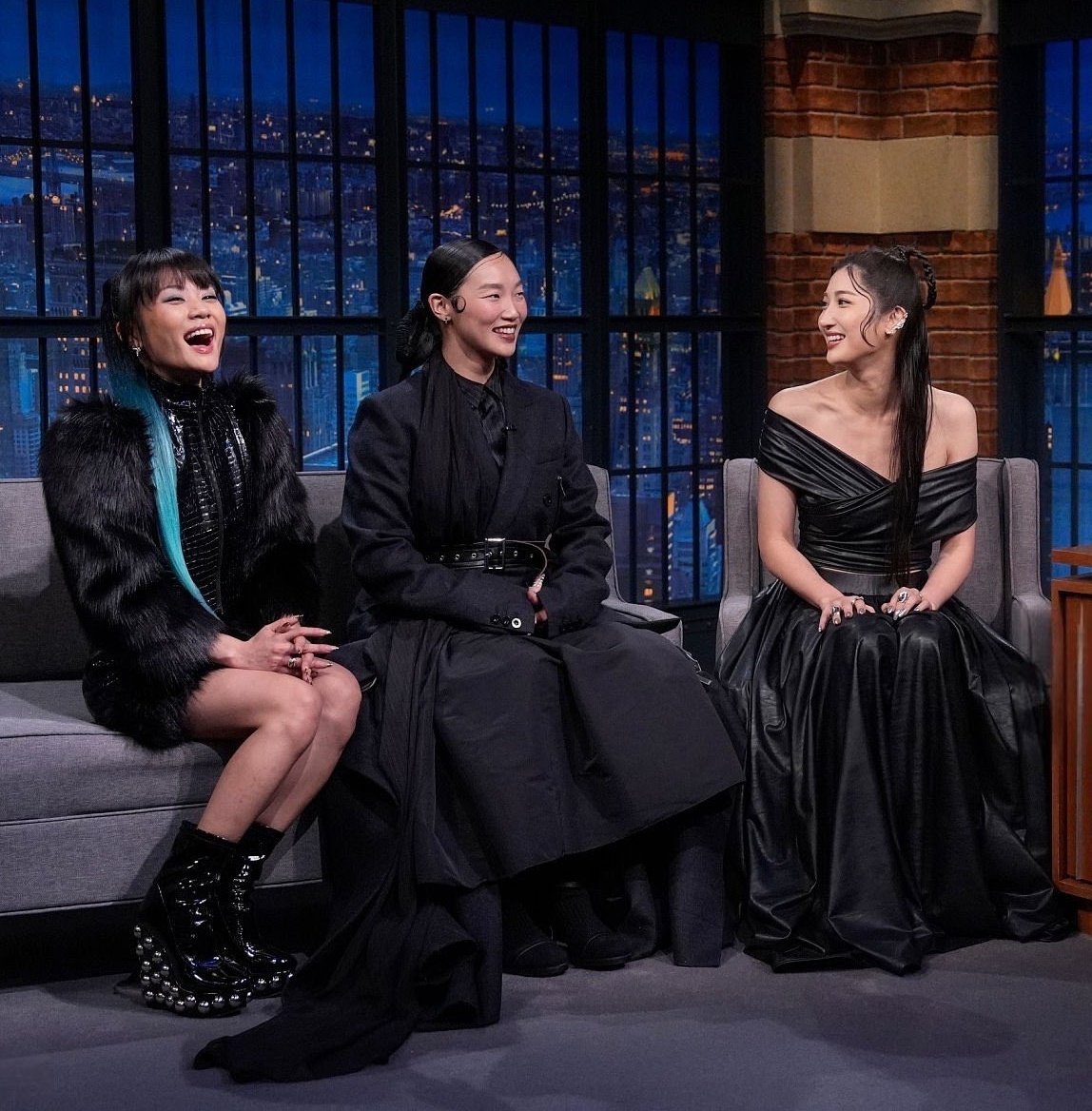 sara ○ polytrix ♡ tweet media