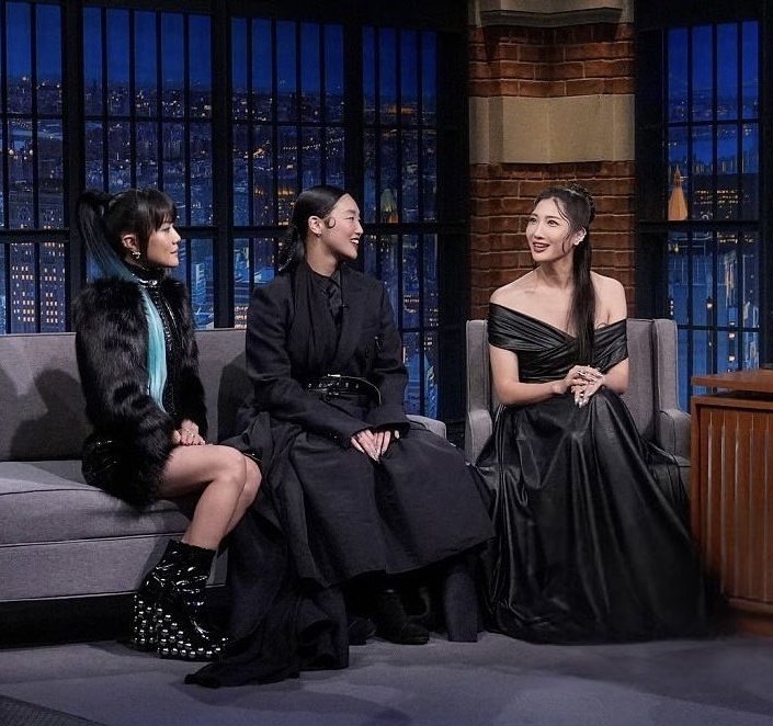 sara ○ polytrix ♡ tweet media